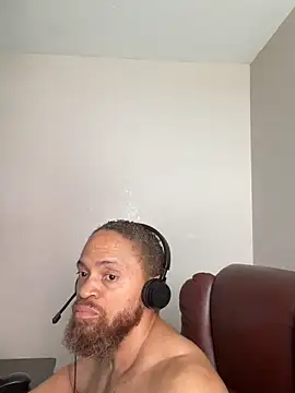 Chat +18 de Fathero1time ao vivo