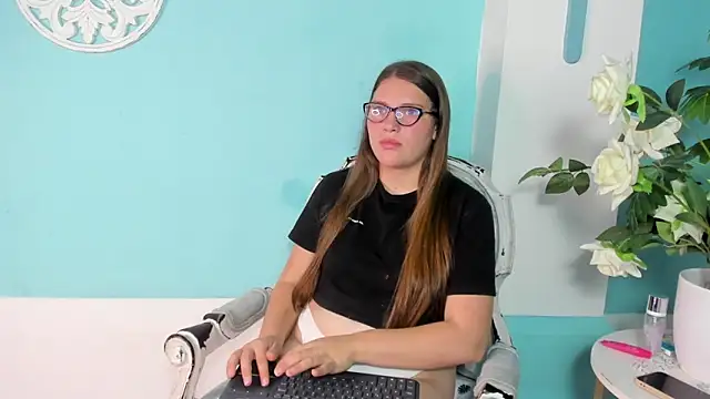 Онлайн чат XXX LiiaVelvet