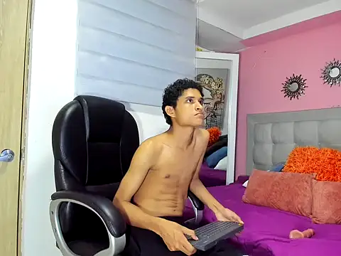 Вебкам-шоу Xavier-Fox