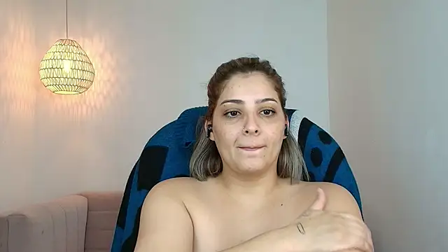 YummyAnna_'s Live XXX Chat