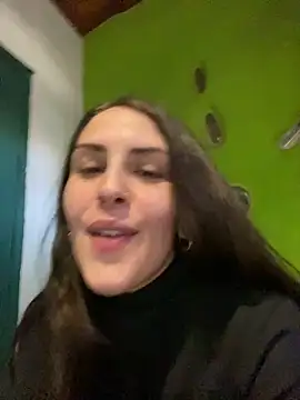 isadelasestrellas' Live XXX Chat