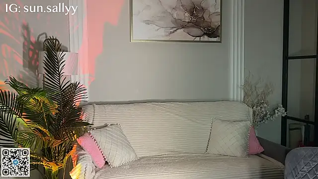 sunsally Adlı Modelin Canlı Sohbet Odası