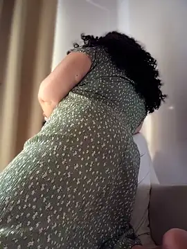CurlyMilf_Vannexxxa – Live XXX-chat