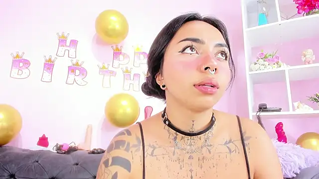 miss_soffi_'s Live XXX Chat