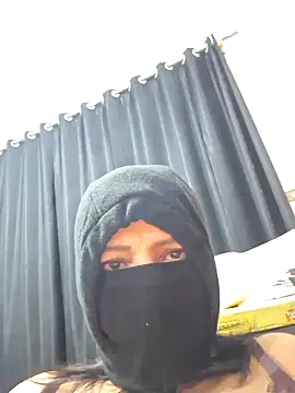 Rahaf11's Live XXX Chat