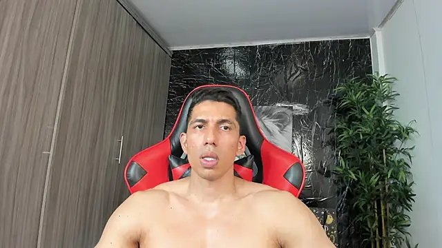 Erik_castle Live XXX-chat