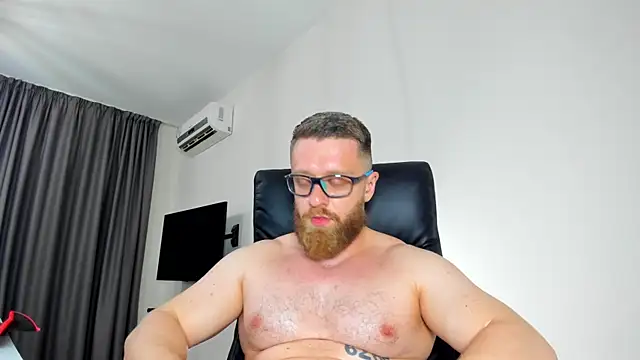 XXX chat uživo modela Findom_guy