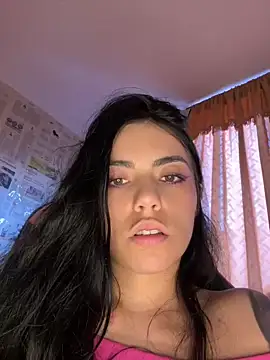 i_am_nina_ – Live XXX-chat