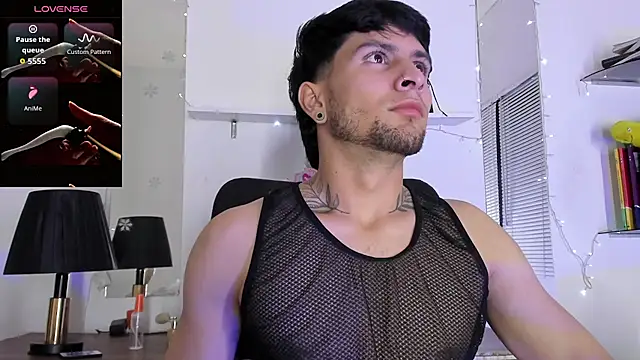 StefanoBigCock Pertunjukan Webcam