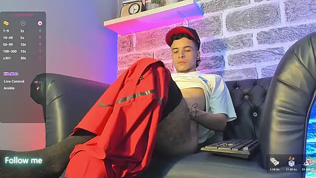 Show de kevinn_bluee na webcam