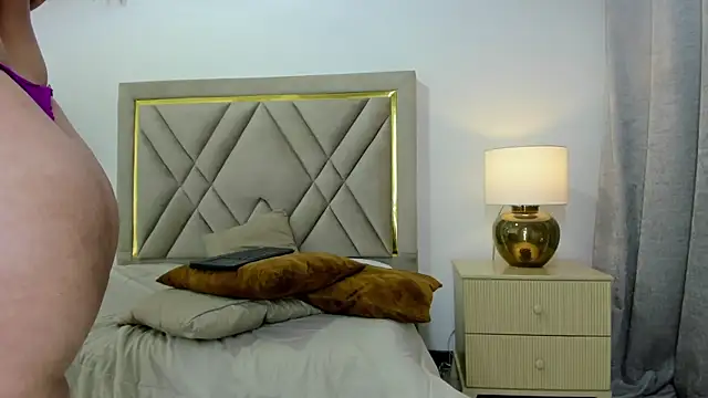 emily_queen2 élő XXX-chatje