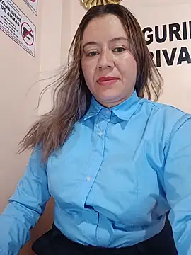 XXX chat uživo modela Hannah-colx