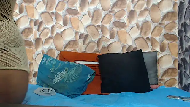 Chat +18 de BadAss_Bee ao vivo