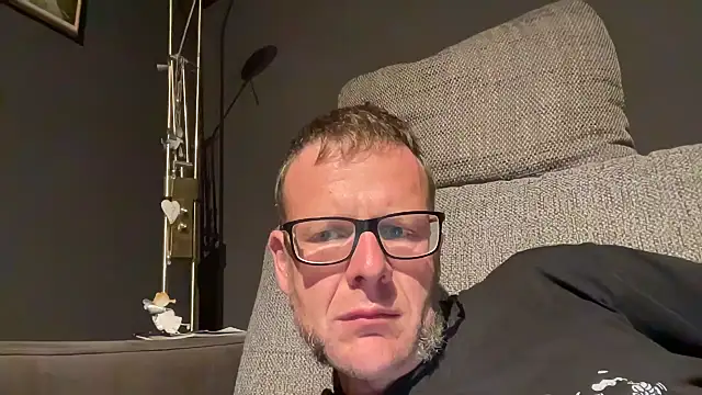 o_florian_o1 live XXX chat