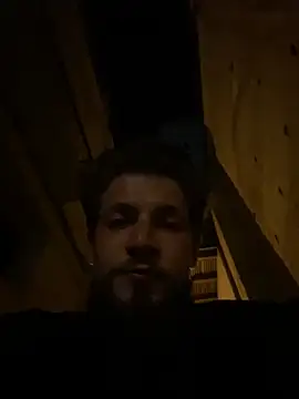 jimmyy_: διαδικτυακό σόου στην κάμερα