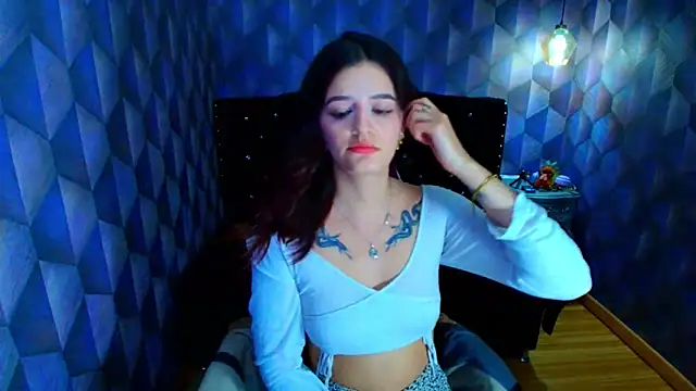 Chat +18 de LiaHarryis ao vivo
