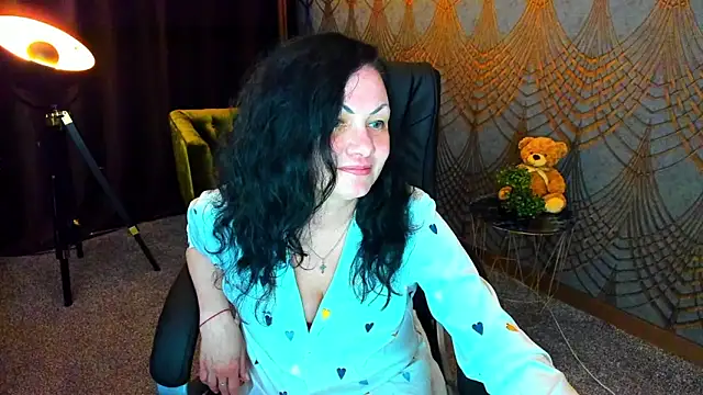 Show modela IrissMoon na web-kameri