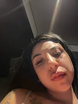 Sasha-Bloom Webcamshow