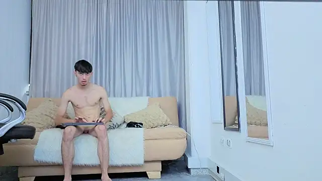 Show de Caled_Saenz na webcam