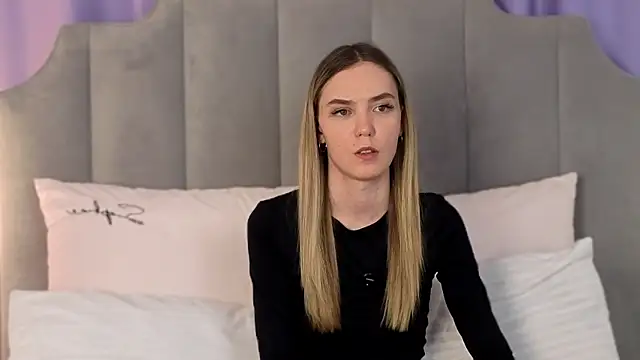 NikkiRyx Adlı Modelin Web Kamerası Şovu