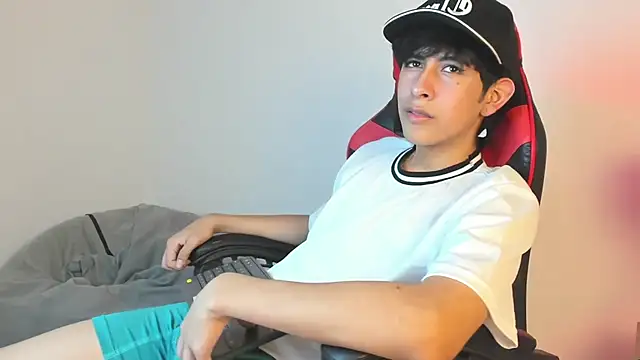 julian_xx Adlı Modelin Web Kamerası Şovu