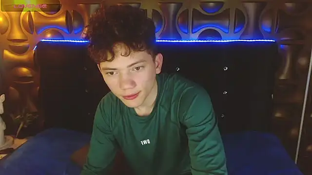 Chat +18 de cruz_dante ao vivo