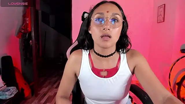 Chat +18 de adrena_10 ao vivo