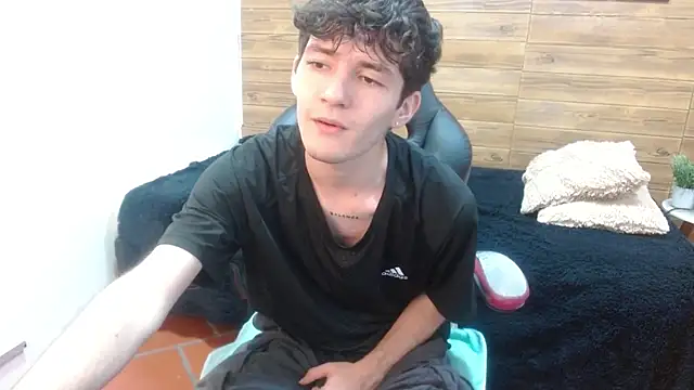 Czat XXX na żywo – trevor_mob