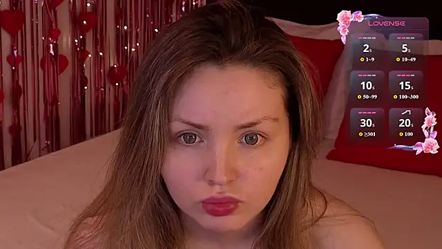 Chat ao vivo de Lora_Rosee