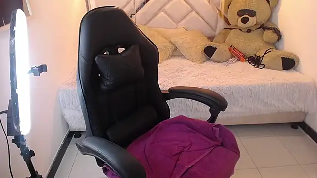 Chat XXX en directo de ahmy_
