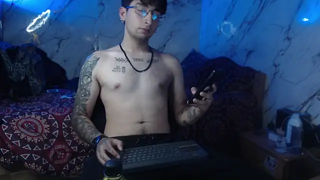 Adrian_Kane Webcam Show