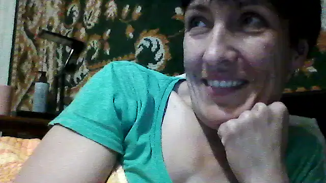 SunnyAmorre's Live XXX Chat
