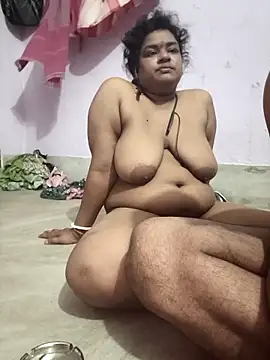 Deborbhavi222 live XXX chat