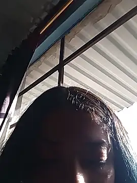 Czat XXX na żywo – Elvishcassie_