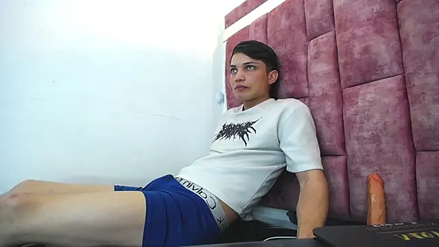 Show modela MaxxLouis na web-kameri