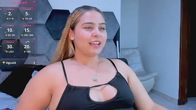 MikaelaStone's Live XXX Chat