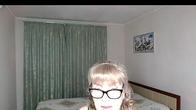 YaniSuns Chat XXX in diretta