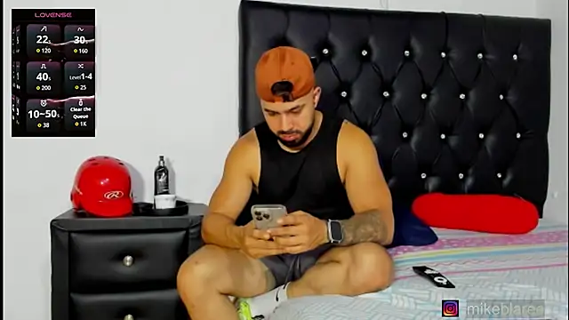 mikeblaree Webcam Show
