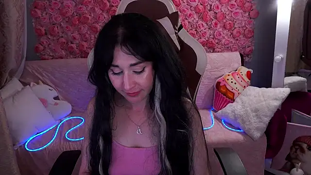 CarolinaaFoxyyy Show in webcam