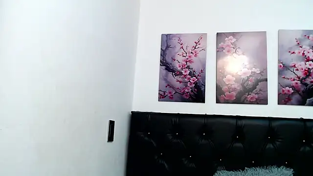 Czat XXX na żywo – pinky_f00x