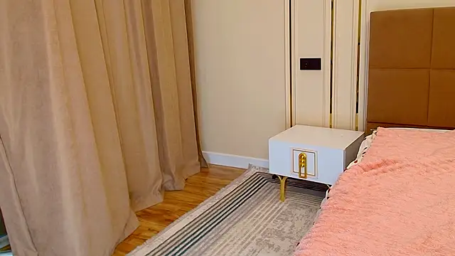 maddie_perezz Adlı Modelin Canlı XXX Sohbeti