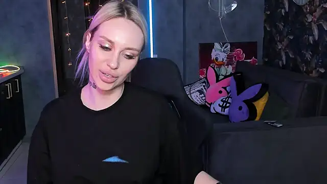 Blckmirrorrn Live XXX chat