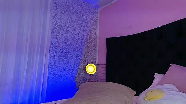 Chat +18 de Hada_Blue ao vivo