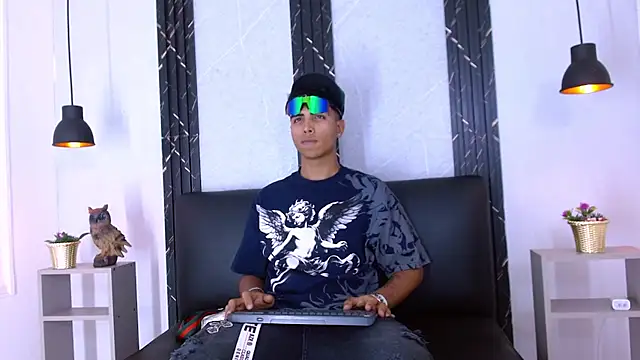 Spenser_Mccall Webcam show
