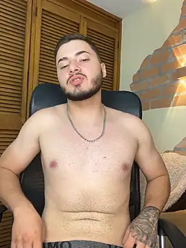 Brandon_01 Webcam Show