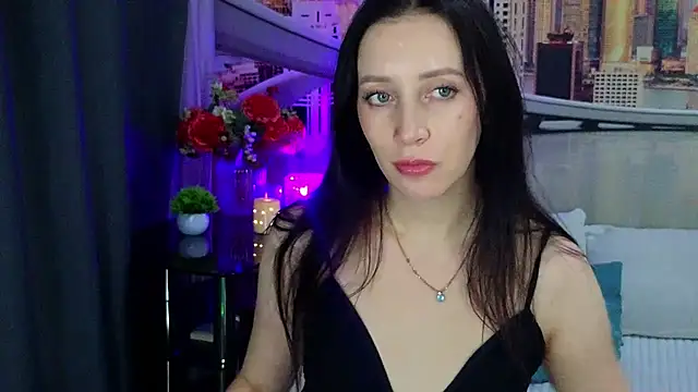 Chatroom XXX en direct de MonicaSweetx