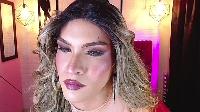 Show webcam de agatha_rodriguez