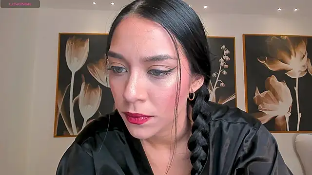 غرفة دردشة AmaliaCrus المباشرة