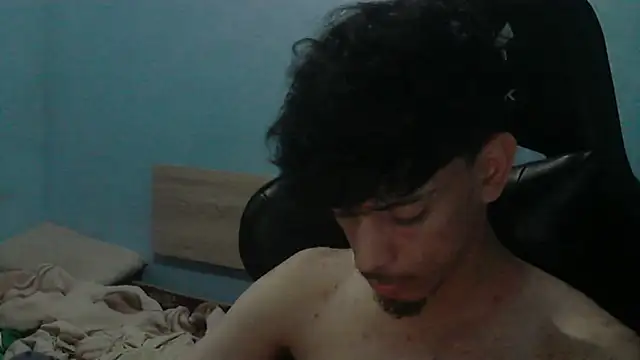 Dark_DesireX Show Webcam