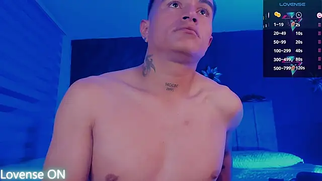 LiamDeep's Live XXX Chat